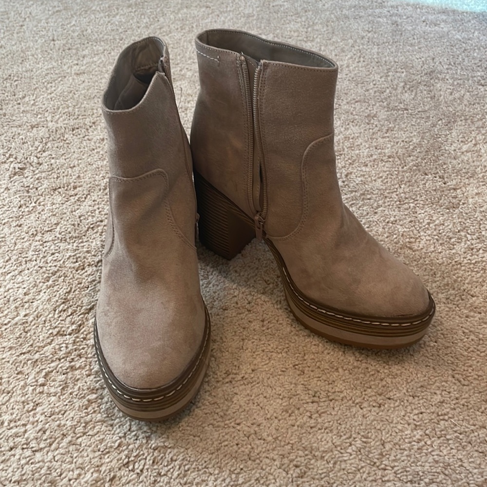 Womens boots